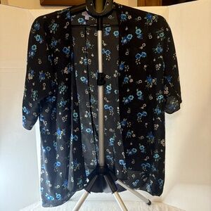 LulaRoe Top Women Size 3 Black Blue Floral Open Front Short Sleeve Sheer Coverup